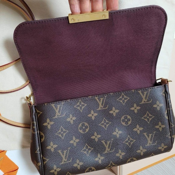 Louis Vuitton Favorite MM - Picture 13 of 14